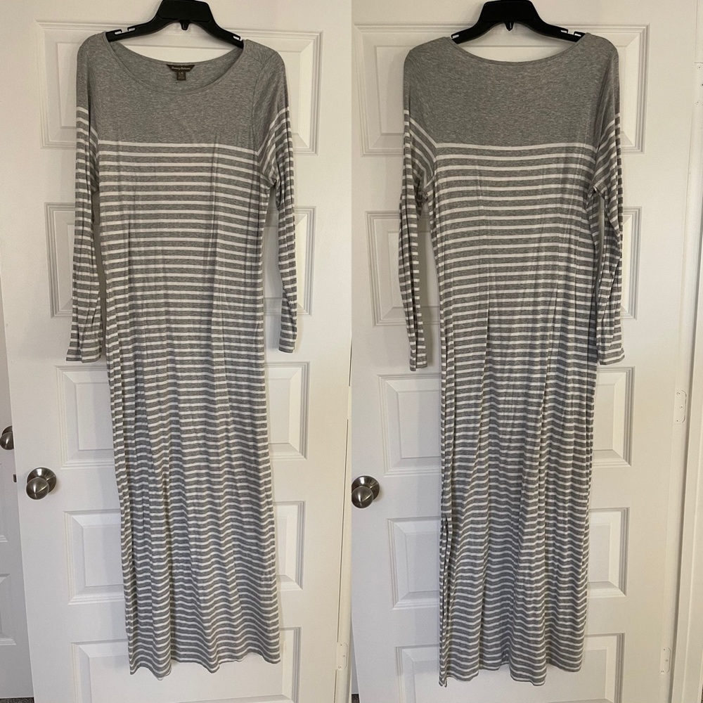 Tommy Bahama Gray White Stripe Long Sleeve Maxi